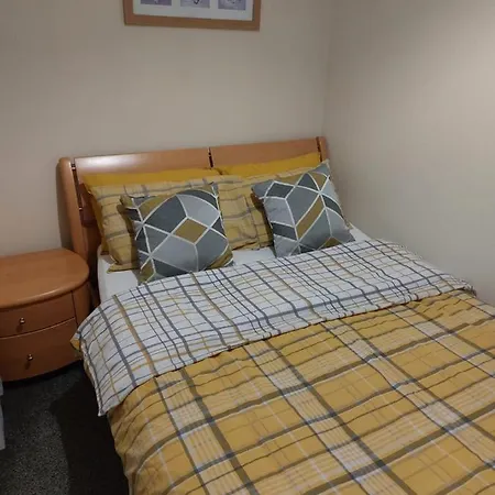 Entire Two Bedroom House In